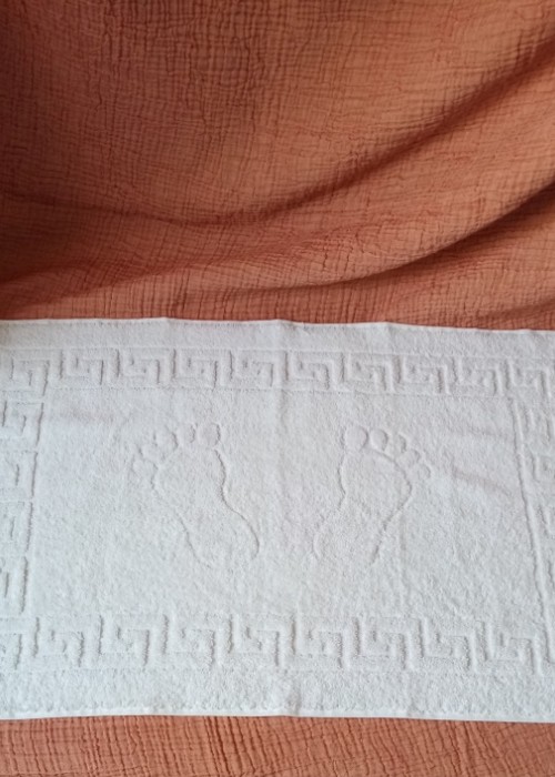Ayak Havlusu  % 100 Pamuk Beyaz 